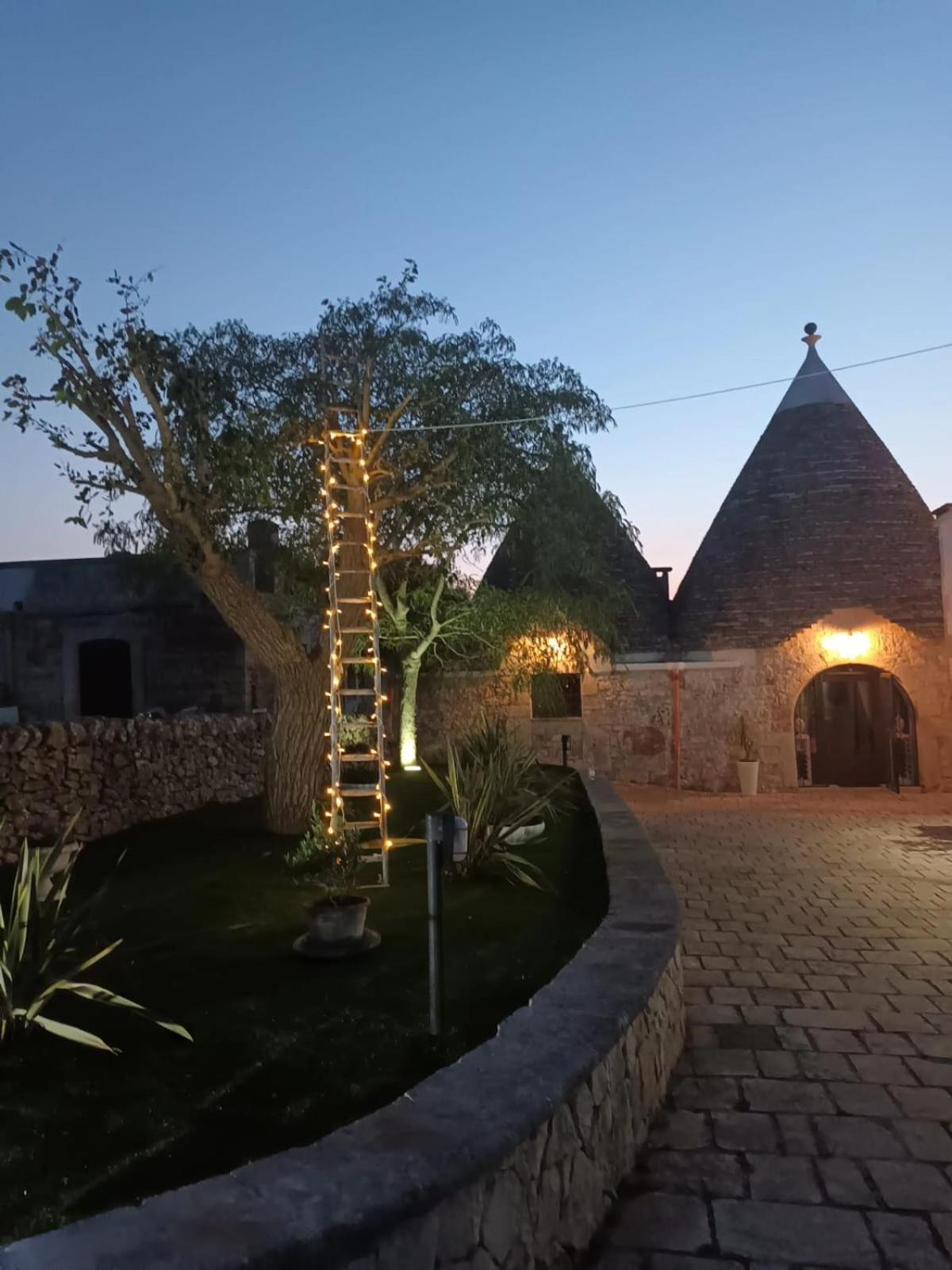 Trulli Allegretti Ночи Экстерьер фото