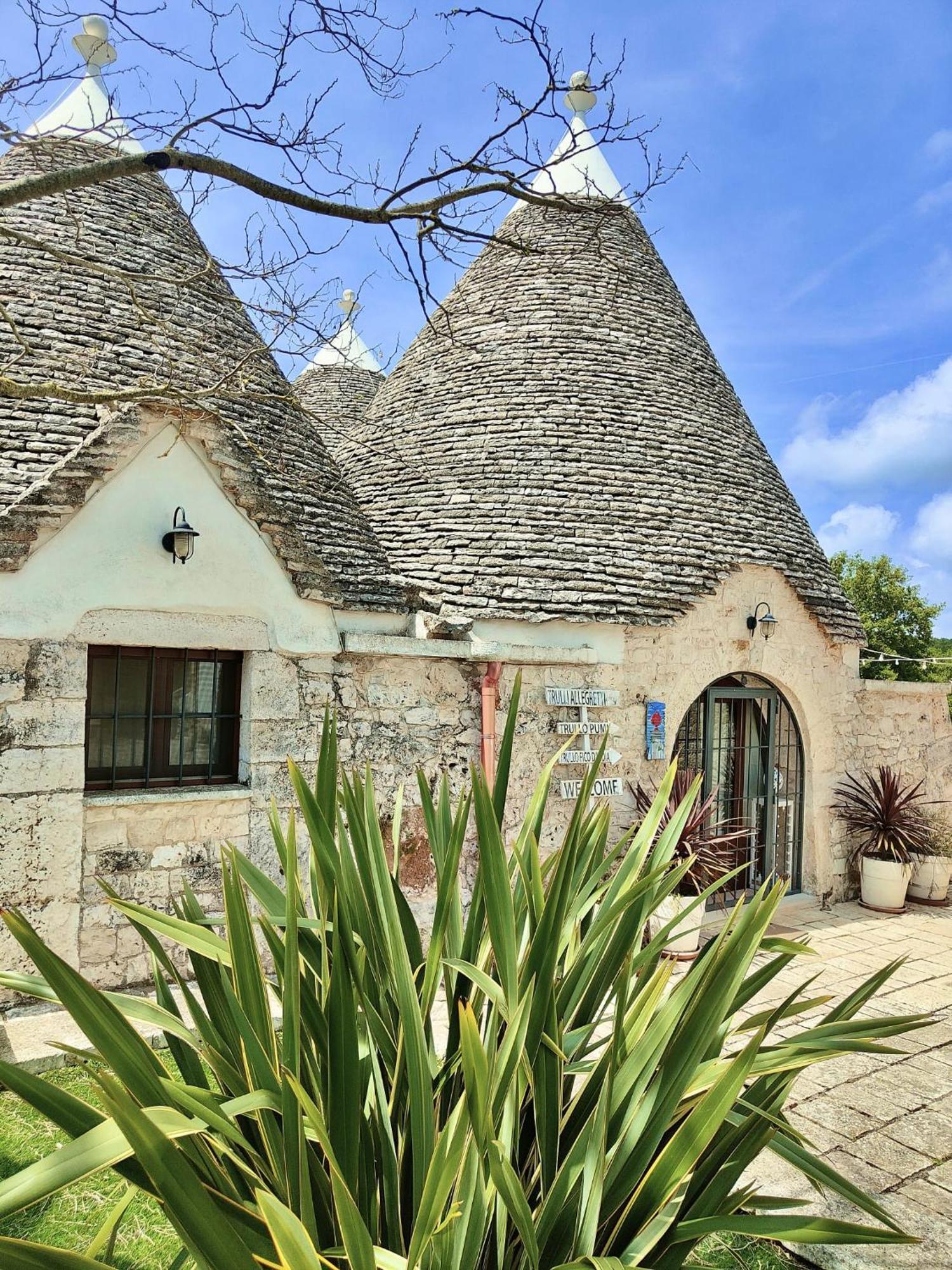 Trulli Allegretti Ночи Экстерьер фото